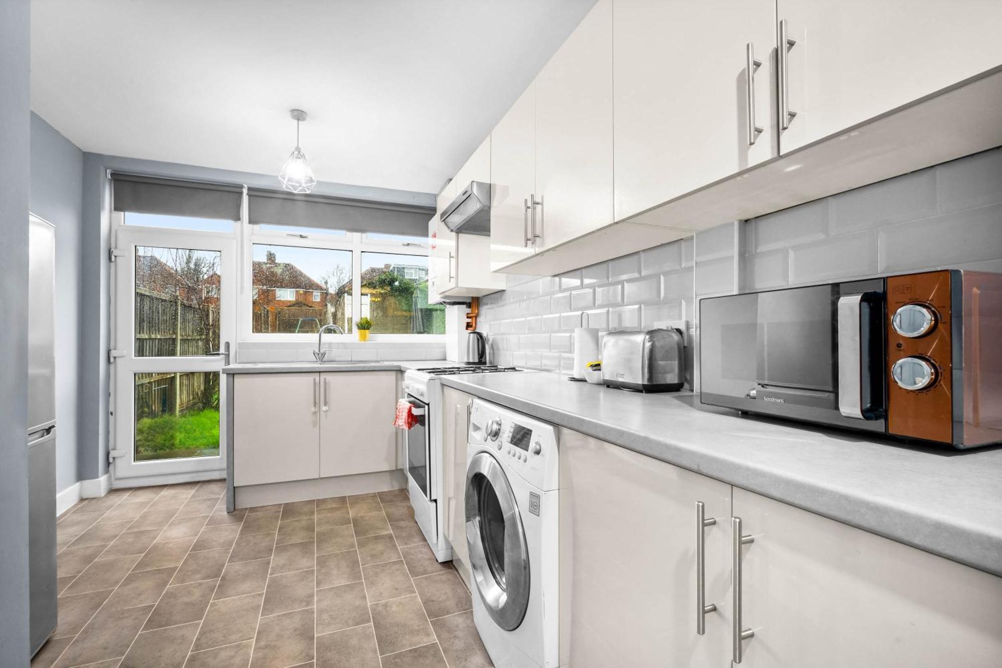 Stylish 3 Bedroom House - Parking - Garden - Great Barr - Netflix - Top Rated -121J Birmingham Exterior photo